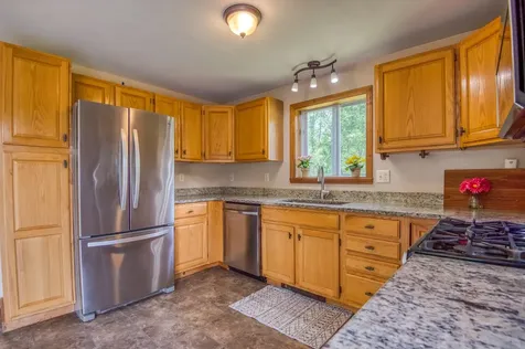 14 Abigails Circle Jefferson NH 03583