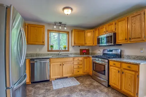 14 Abigails Circle Jefferson NH 03583
