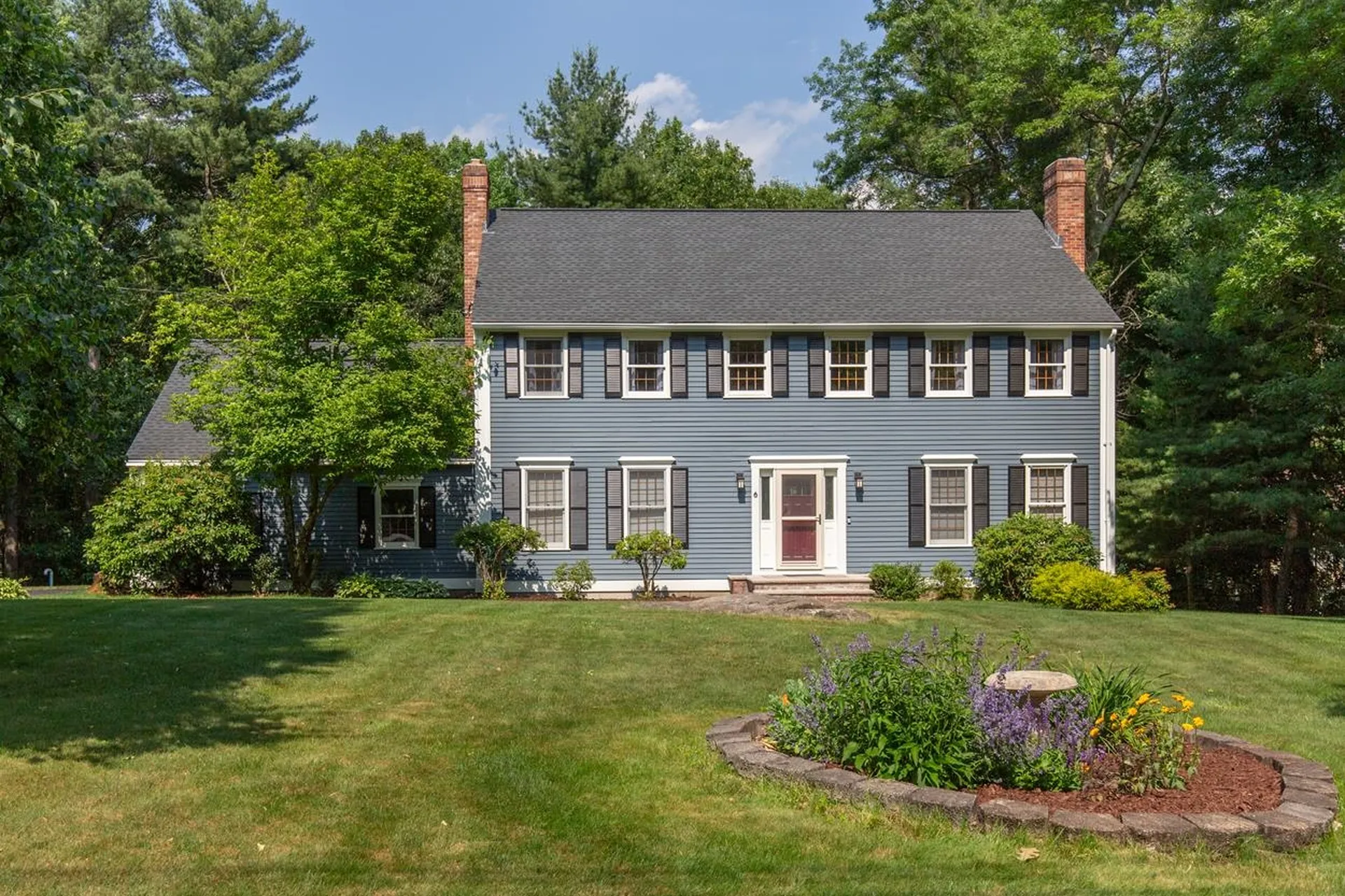 6 David Drive Pelham NH 03076