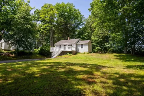 303 Green Street Somersworth NH 03878