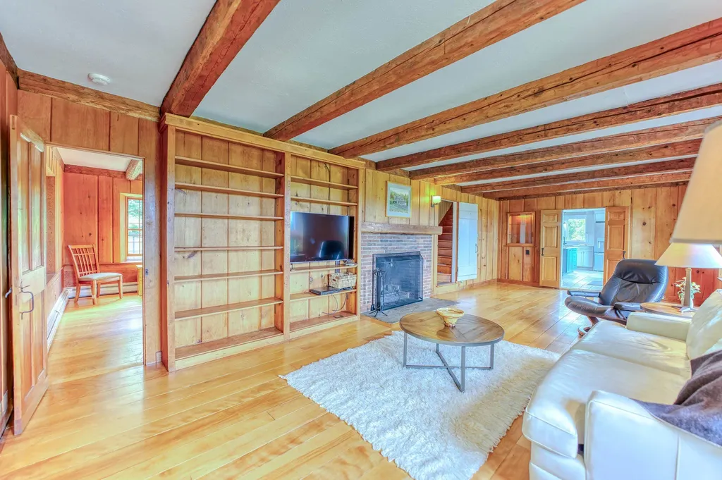629 Dyke Road Sugar Hill NH 03586