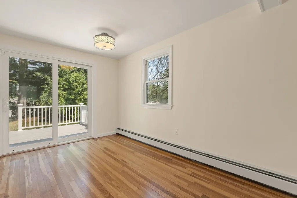26 Centerville Drive Salem NH 03079