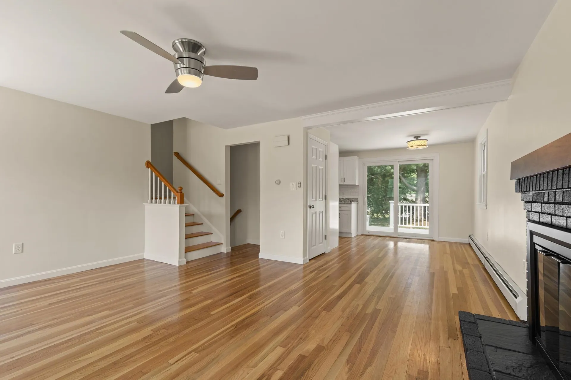 26 Centerville Drive Salem NH 03079