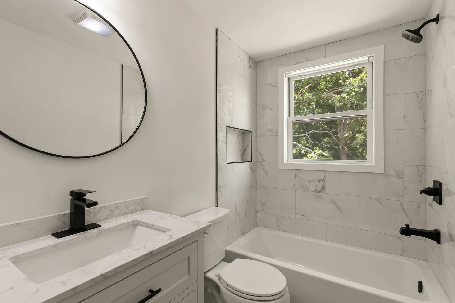 26 Centerville Drive Salem NH 03079