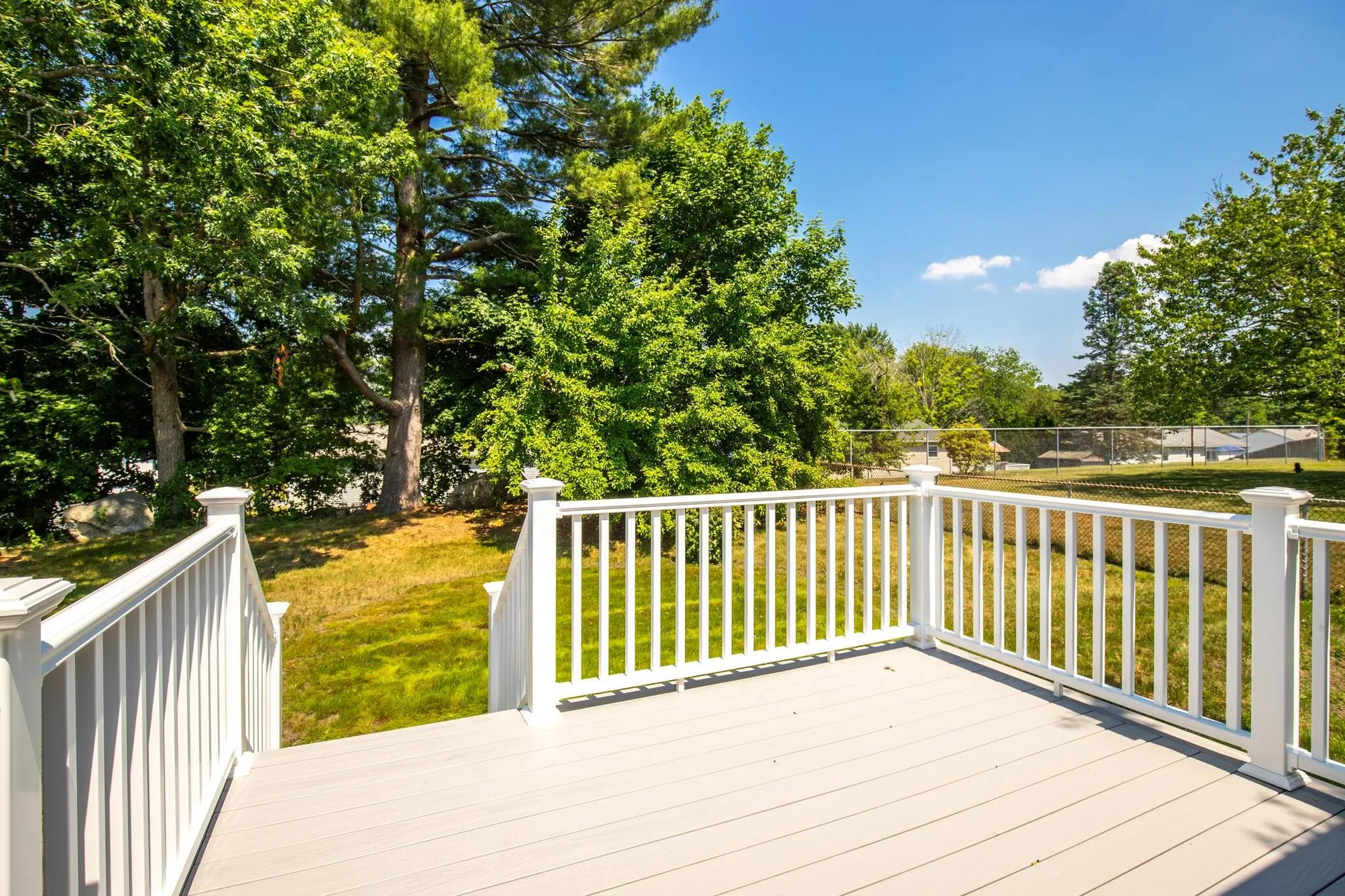 26 Centerville Drive Salem NH 03079