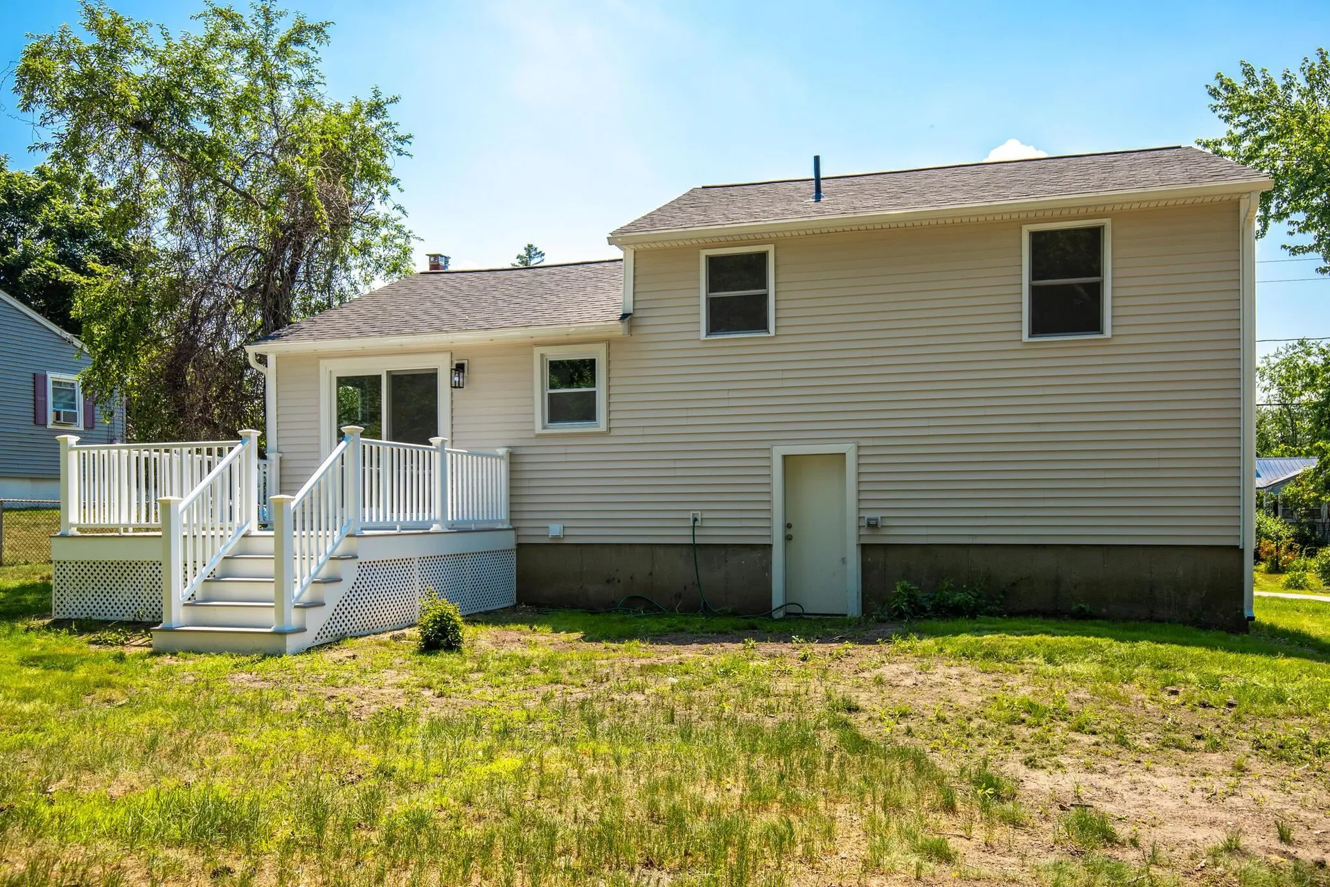 26 Centerville Drive Salem NH 03079