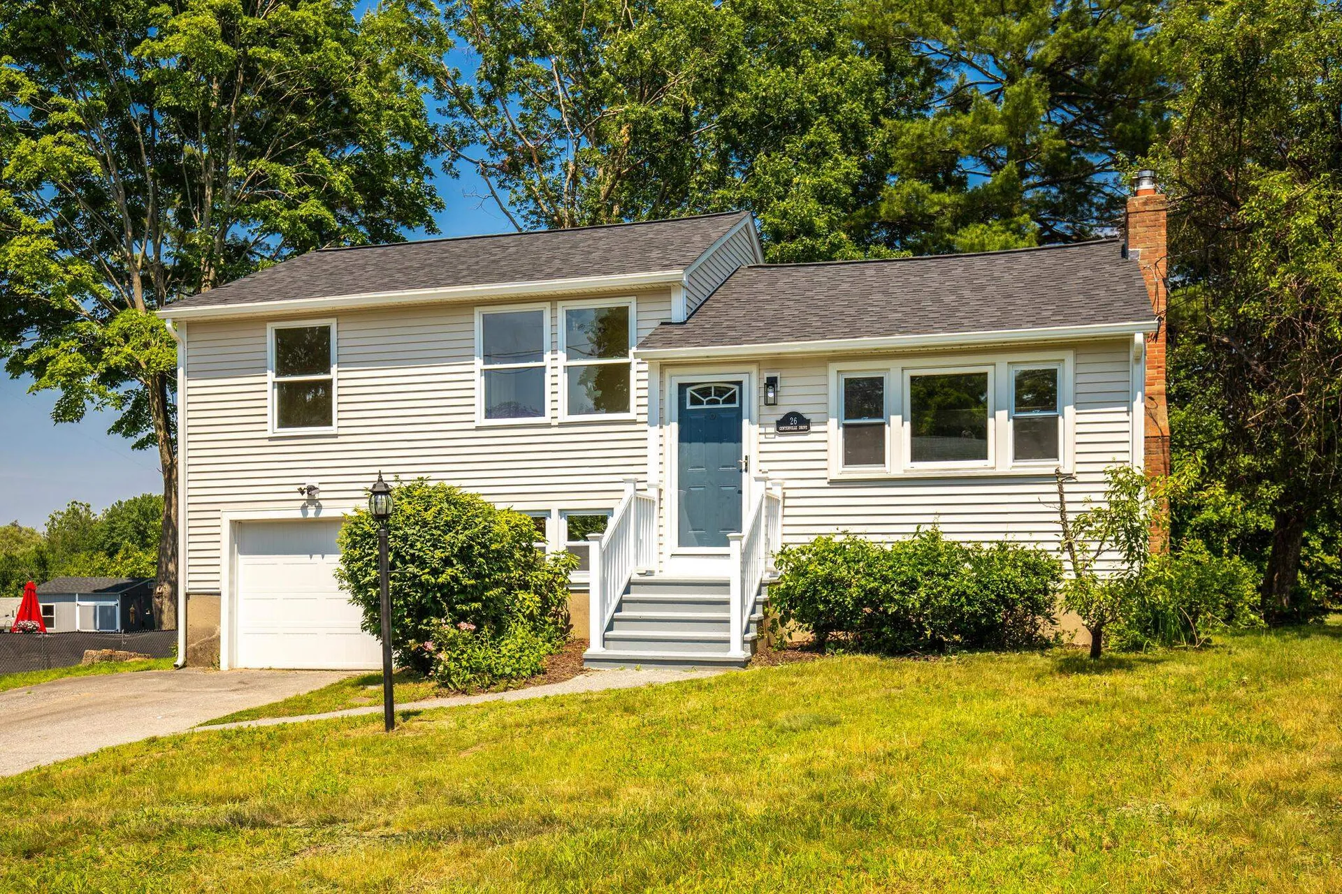 26 Centerville Drive Salem NH 03079