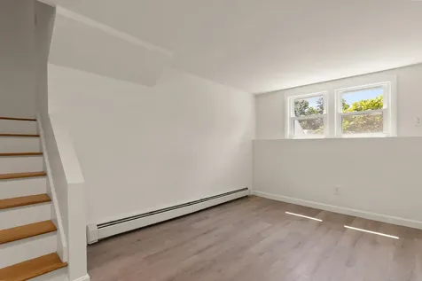 26 Centerville Drive Salem NH 03079