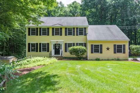 3 Hillside Drive Brookline NH 03033
