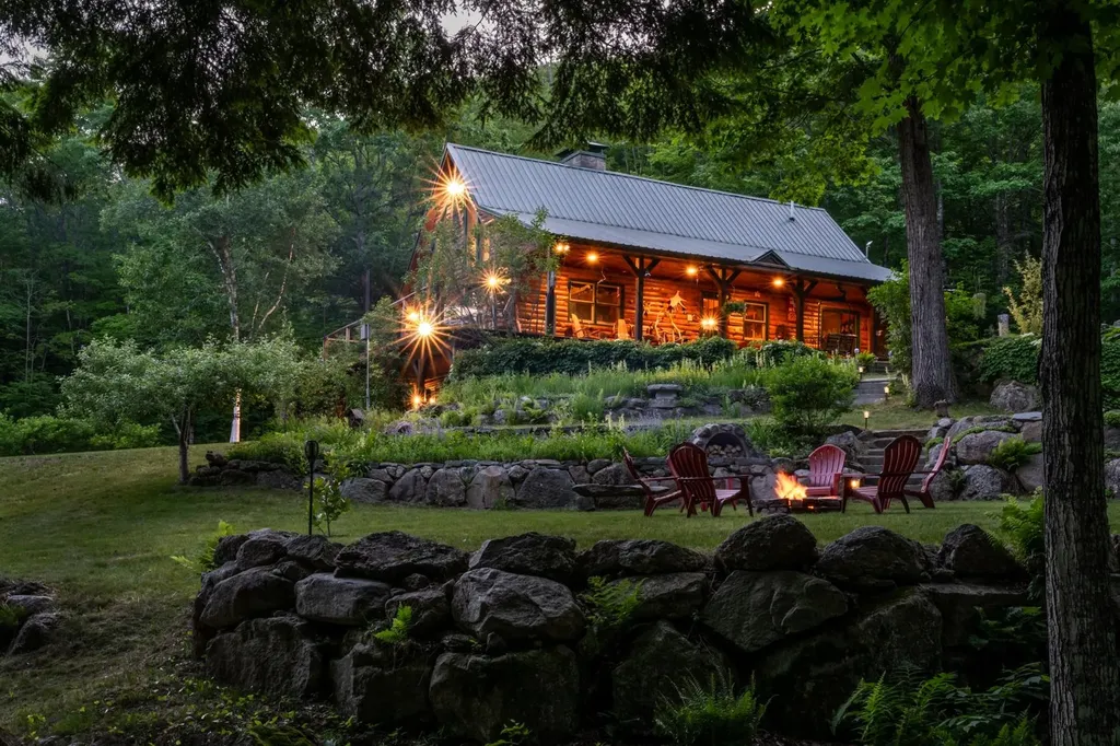 10 Hermit Hollow Lane Sutton NH 03273