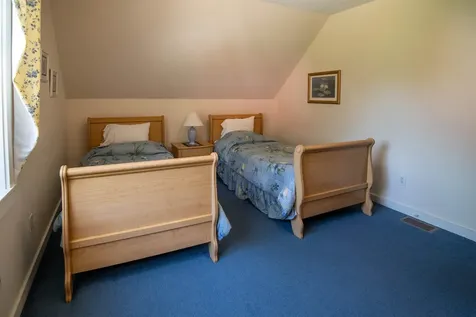 82 East Lake Road Ludlow VT 05149