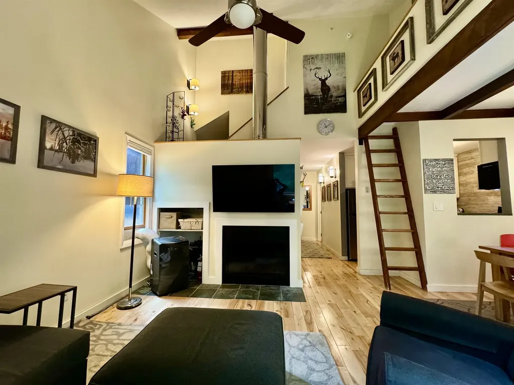 63 Sugar Run Fayston VT 05673
