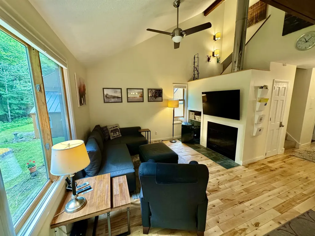 63 Sugar Run Fayston VT 05673