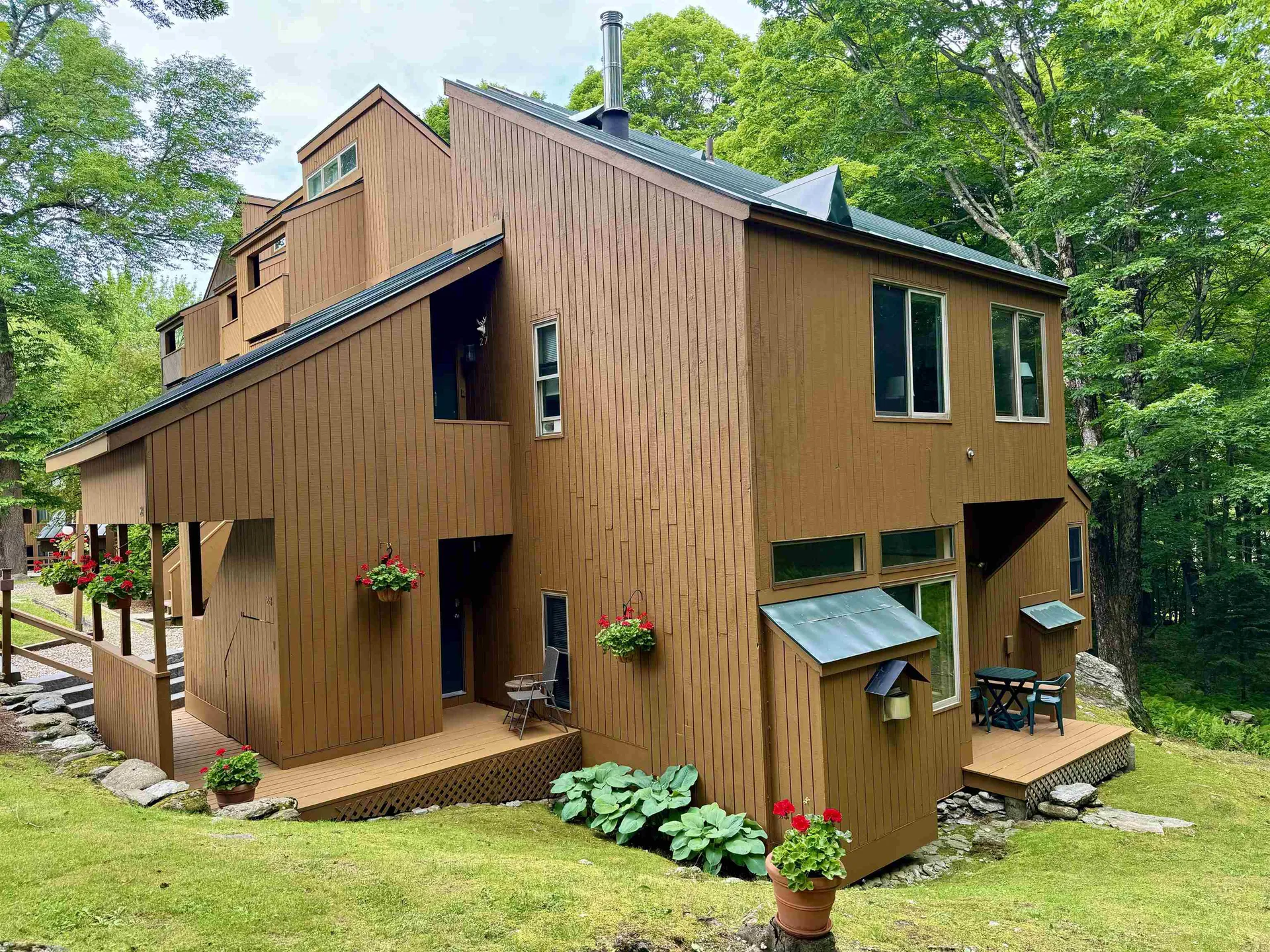 63 Sugar Run Fayston VT 05673