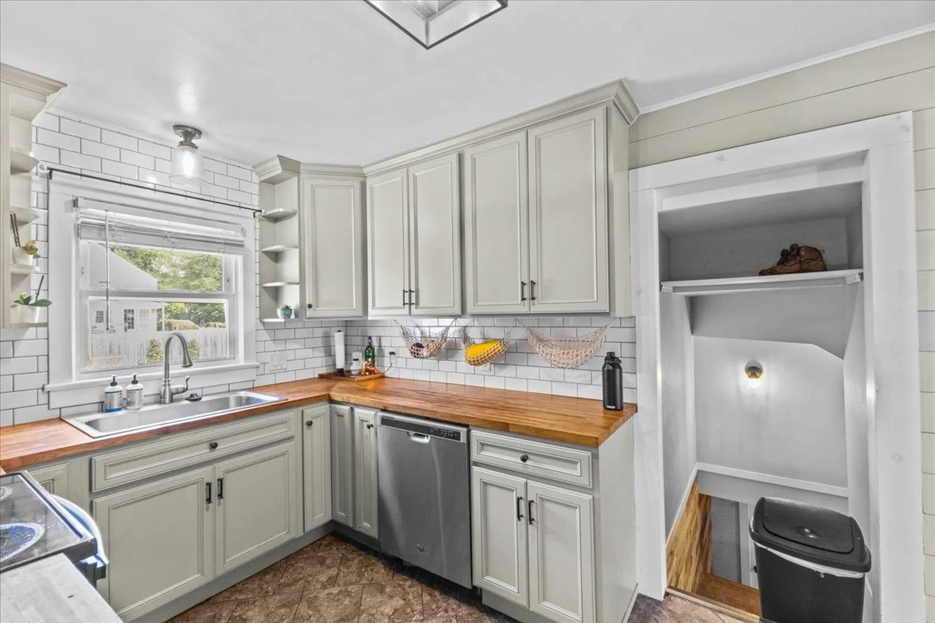 2 Maplewood Drive South Burlington VT 05403