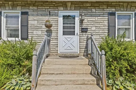 2 Maplewood Drive South Burlington VT 05403