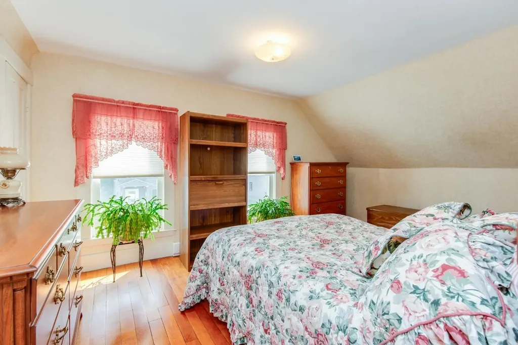 75 Ash Street Nashua NH 03060