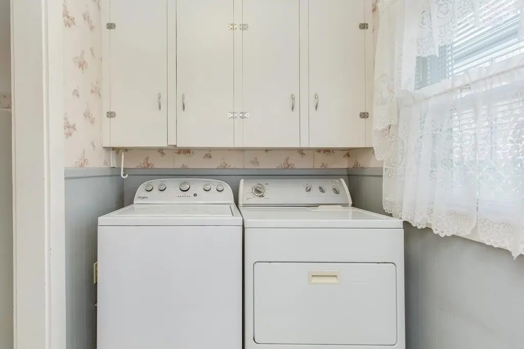 75 Ash Street Nashua NH 03060