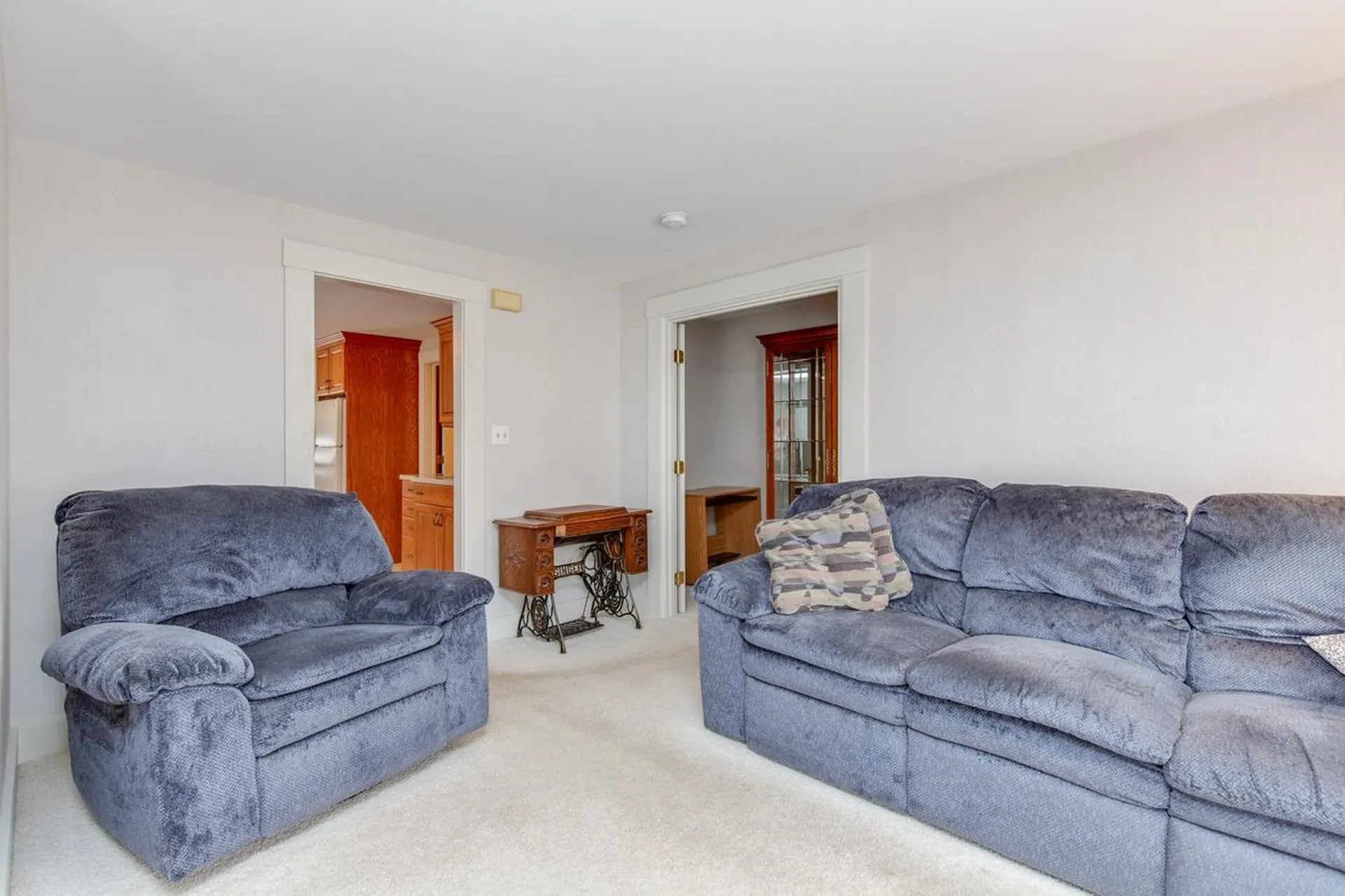 75 Ash Street Nashua NH 03060