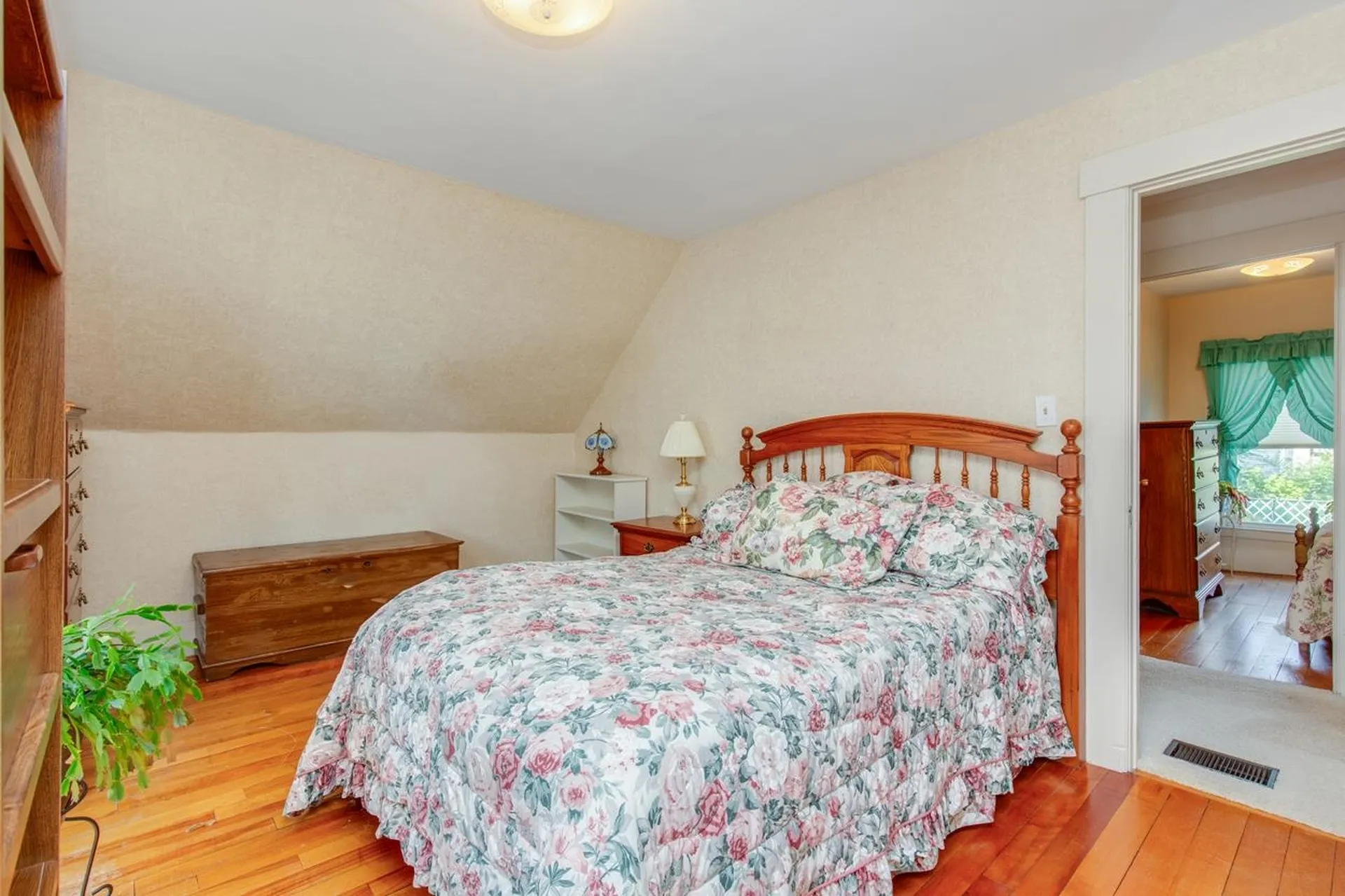 75 Ash Street Nashua NH 03060