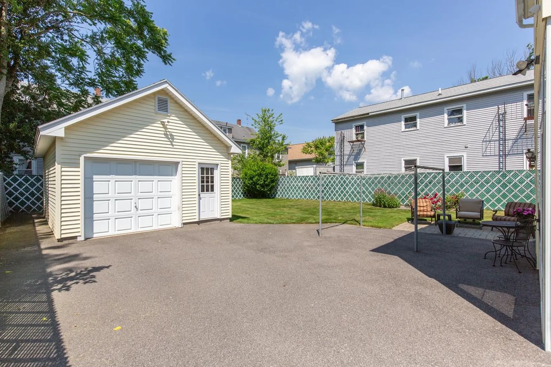 75 Ash Street Nashua NH 03060