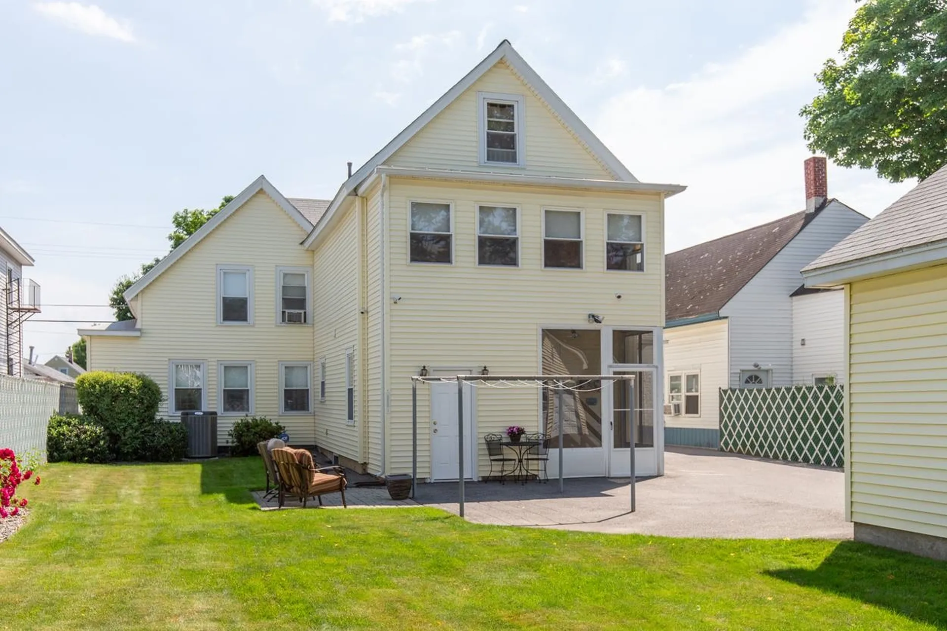 75 Ash Street Nashua NH 03060