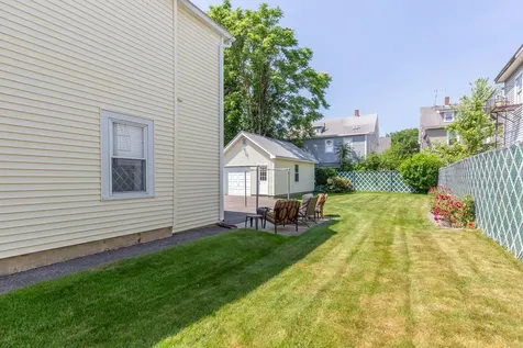 75 Ash Street Nashua NH 03060