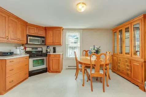 75 Ash Street Nashua NH 03060