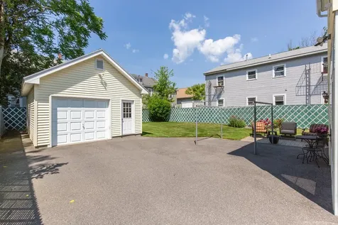 75 Ash Street Nashua NH 03060