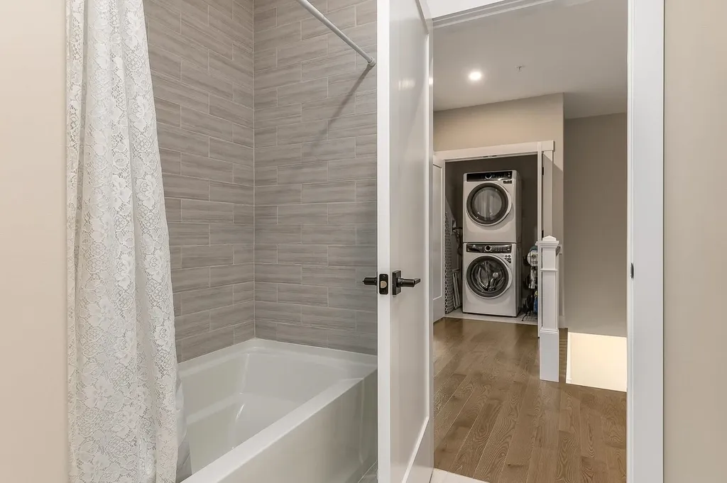 3 Thompson Way Rye NH 03870