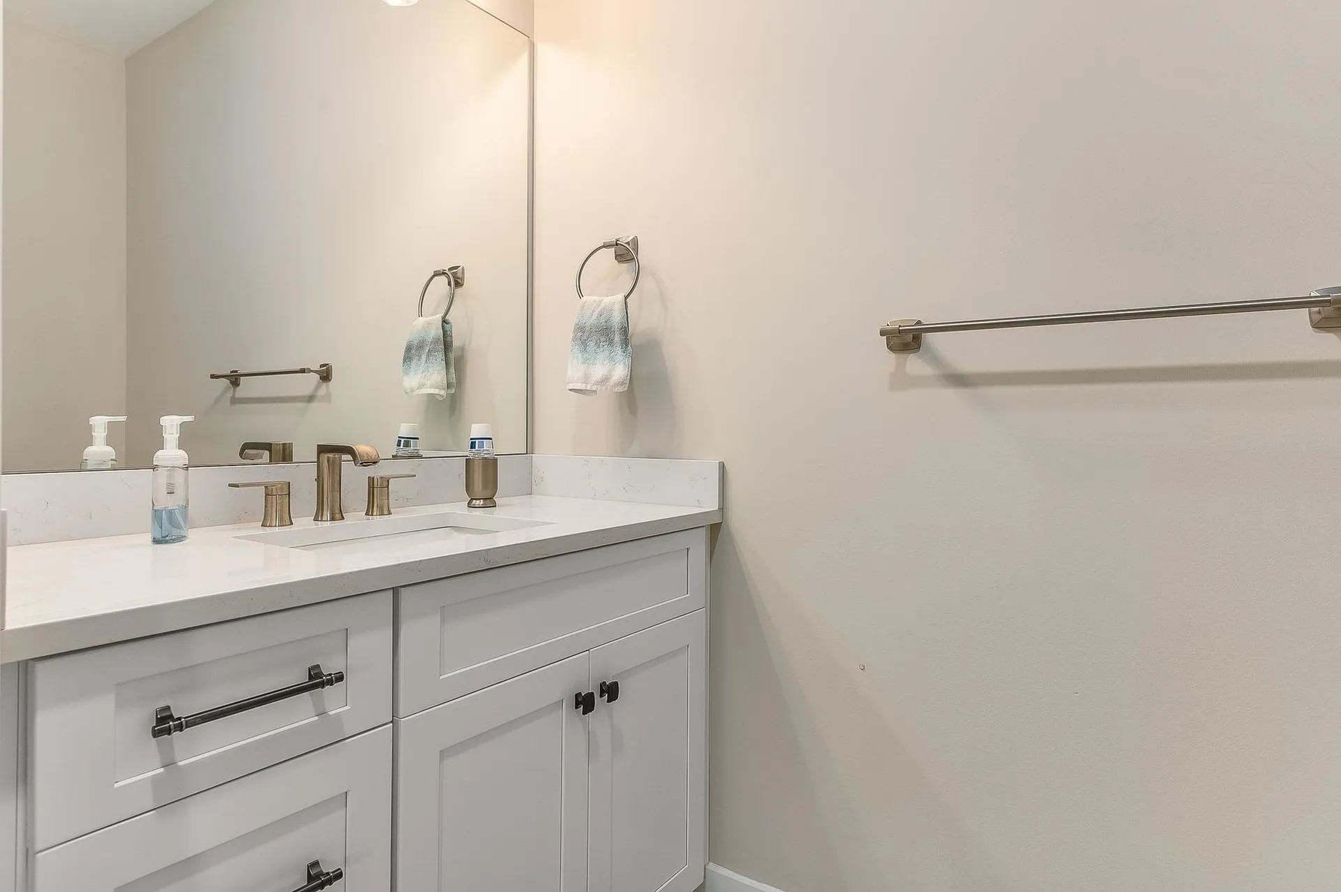 3 Thompson Way Rye NH 03870