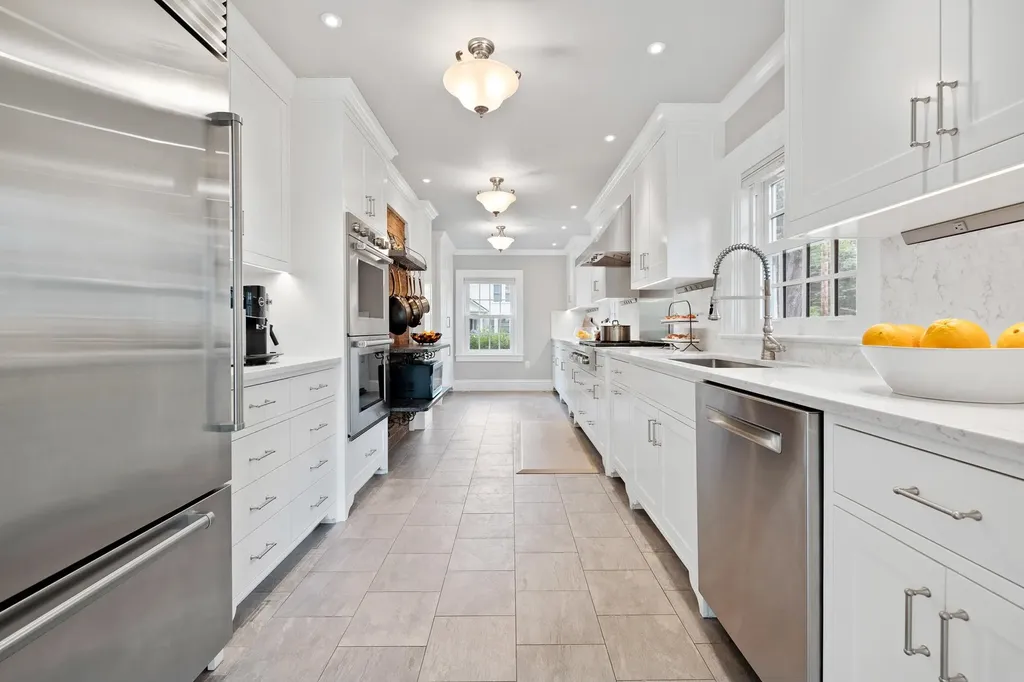 4 Barrymore Drive Hanover NH 03755