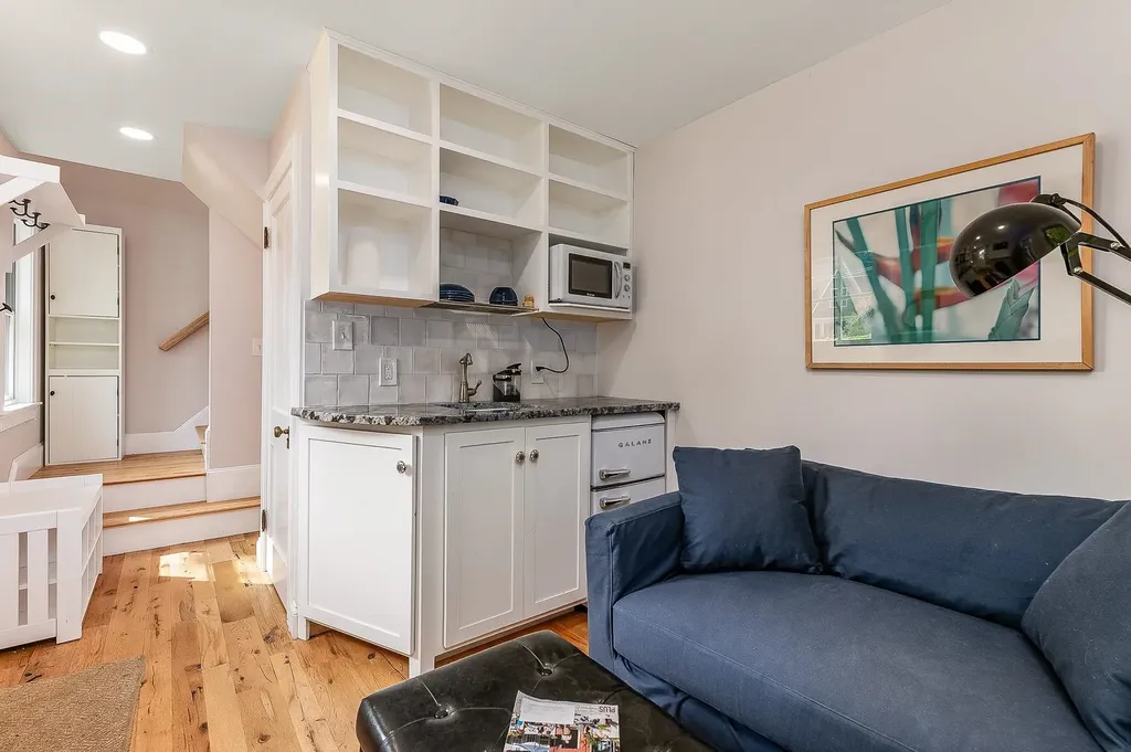 27 Philbrick Road Kittery ME 03904