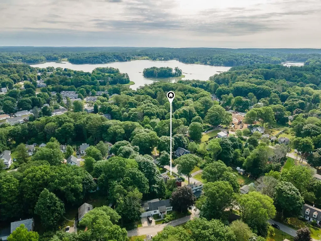27 Philbrick Road Kittery ME 03904