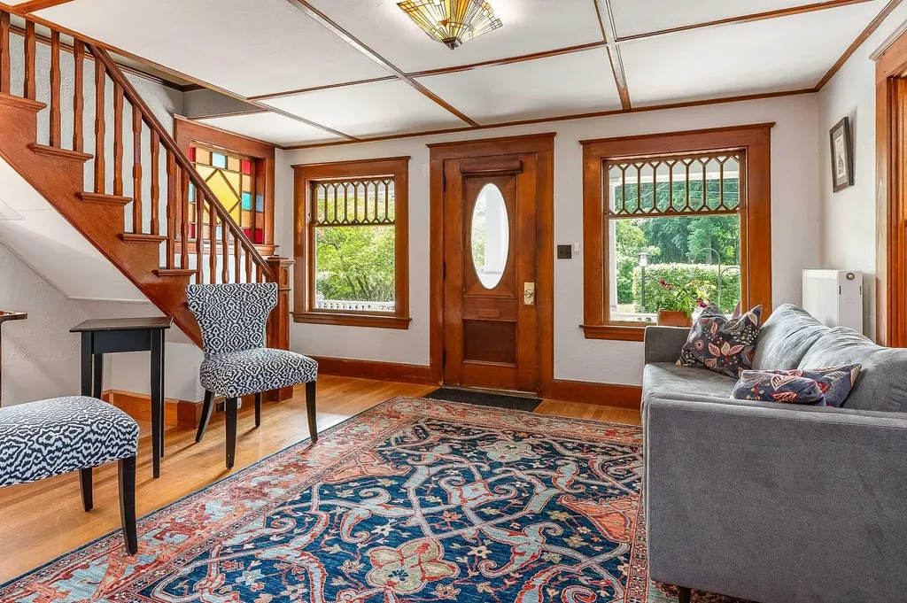 27 Philbrick Road Kittery ME 03904