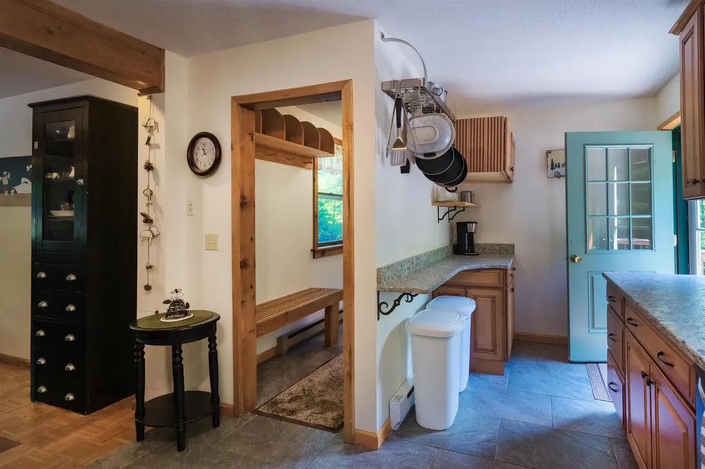 33 Joan's Ridge Road Dover VT 05356