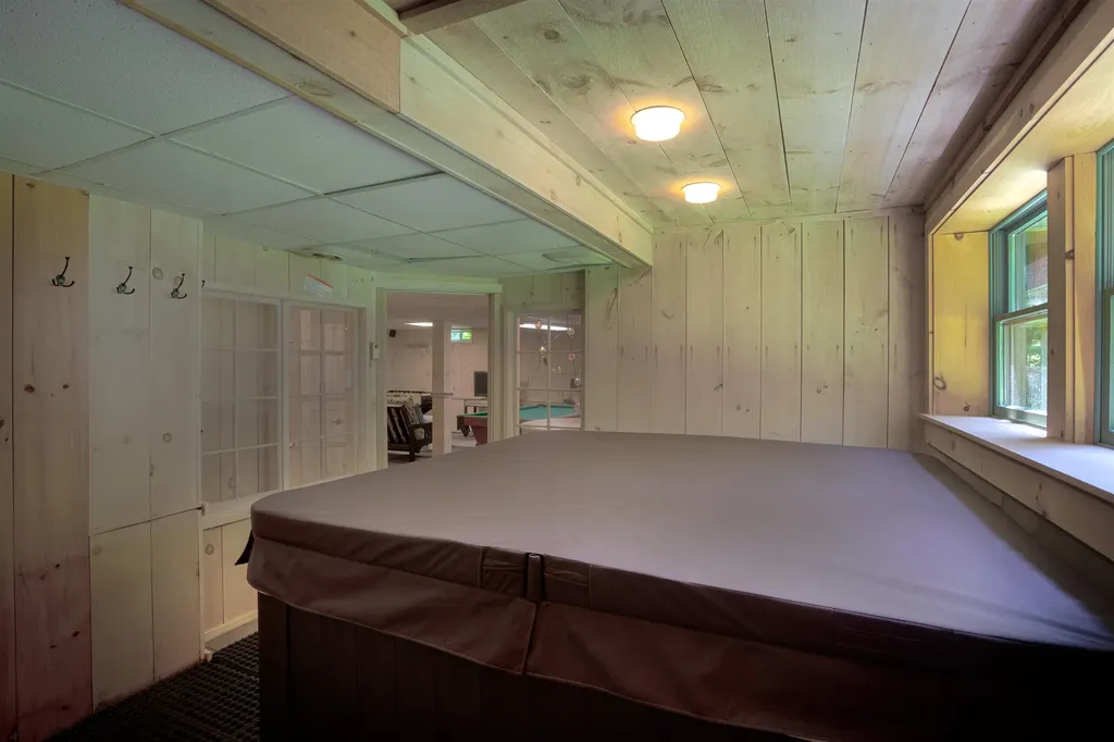 33 Joan's Ridge Road Dover VT 05356