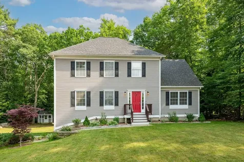 13 Rinny Lane Exeter NH 03833
