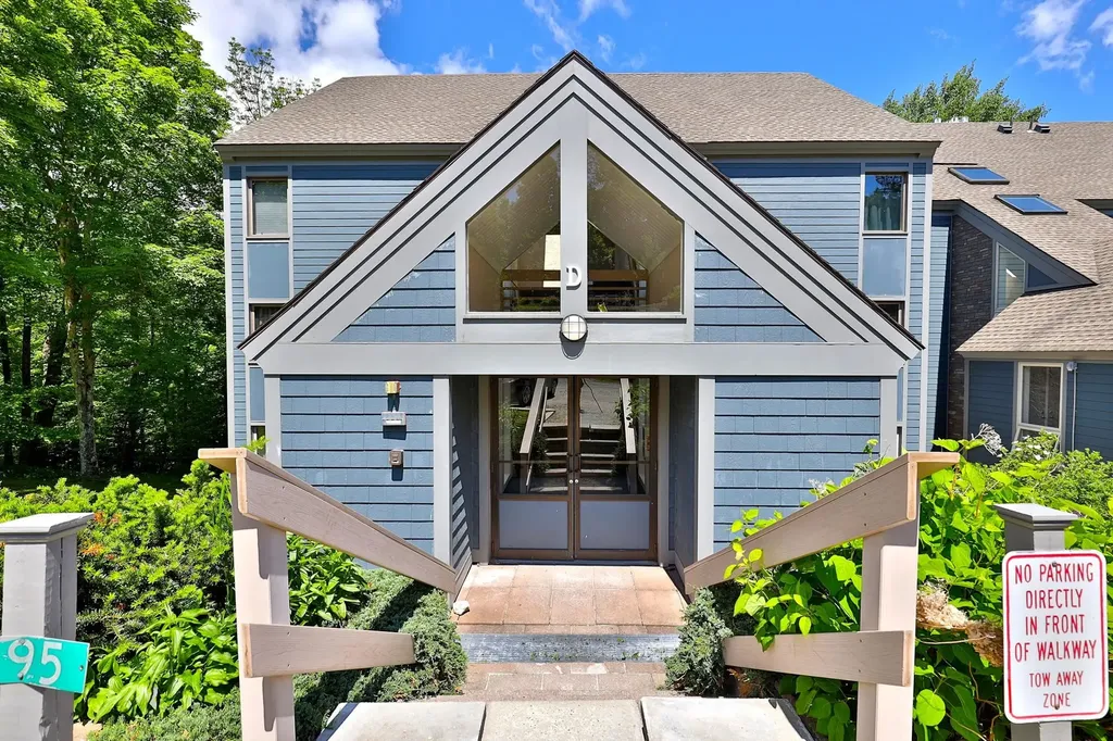 695 East Mountain Road Killington VT 05751