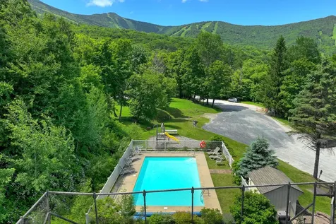 695 East Mountain Road Killington VT 05751
