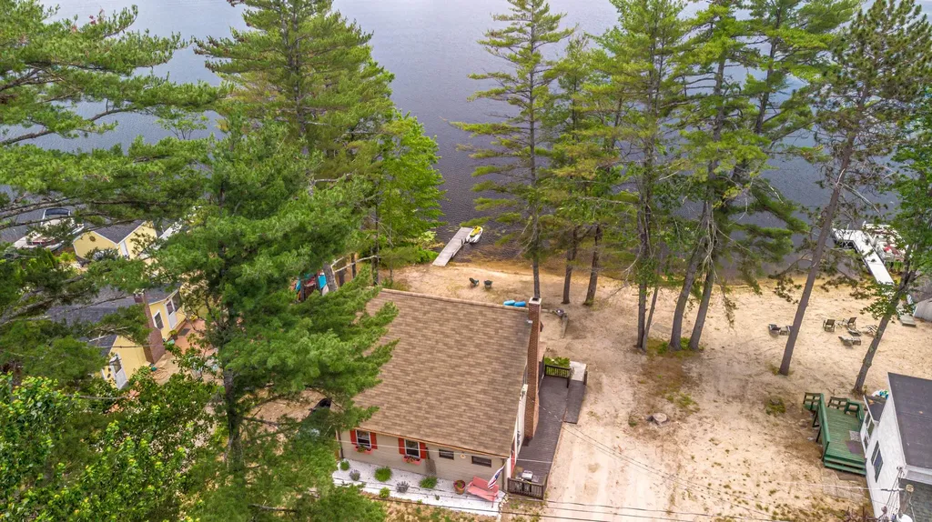 89 Joe Del Drive Wakefield NH 03830