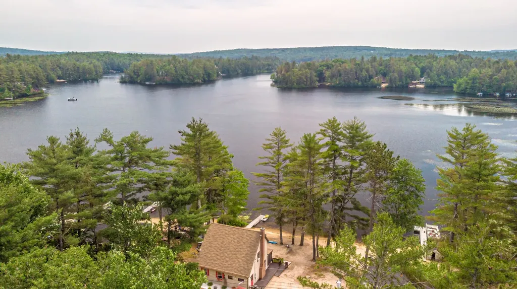 89 Joe Del Drive Wakefield NH 03830