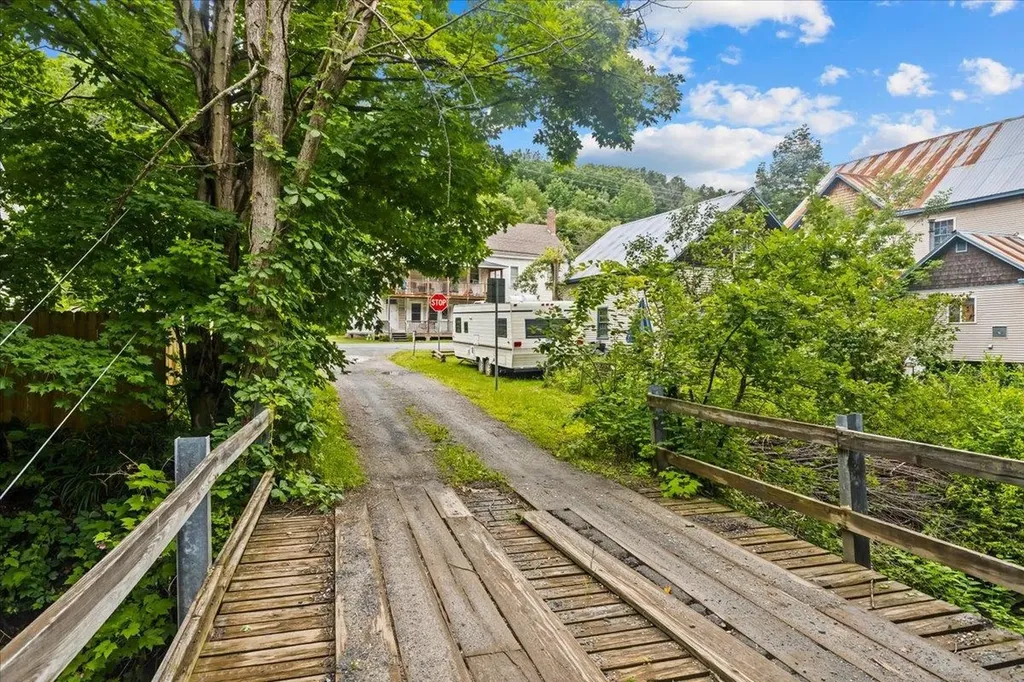 1282 Route 12 S Northfield VT 05663