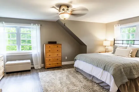 86 Appletree Lane Newport City VT 05855