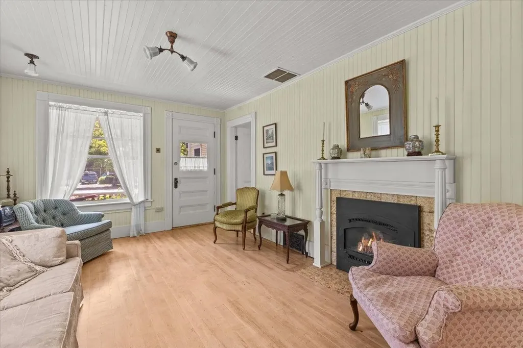 50 Commonwealth Avenue Hyde Park VT 05655
