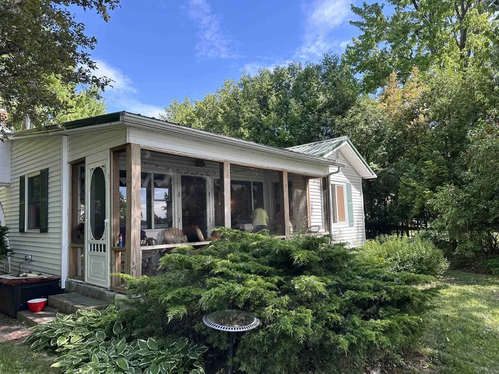 1032 Blockhouse Point Road North Hero VT 05474
