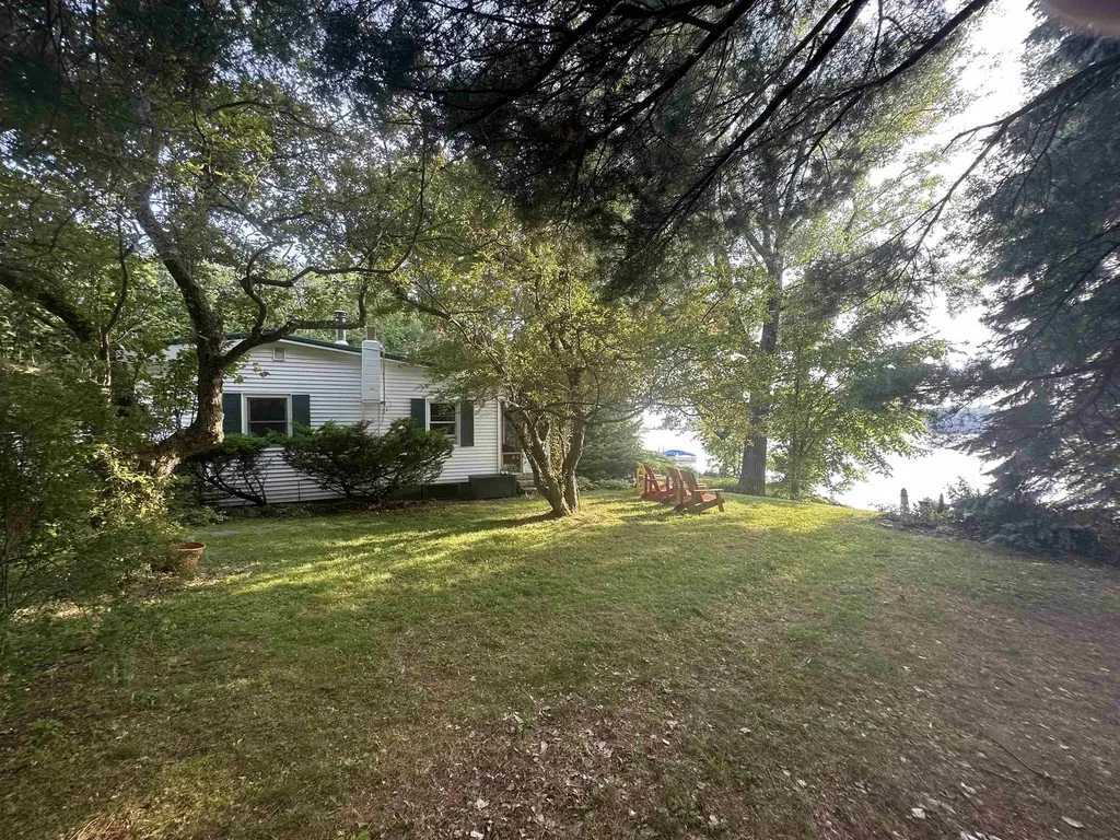 1032 Blockhouse Point Road North Hero VT 05474