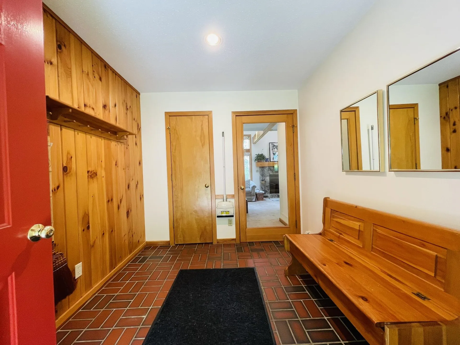 9 First Lane Wilmington VT 05363