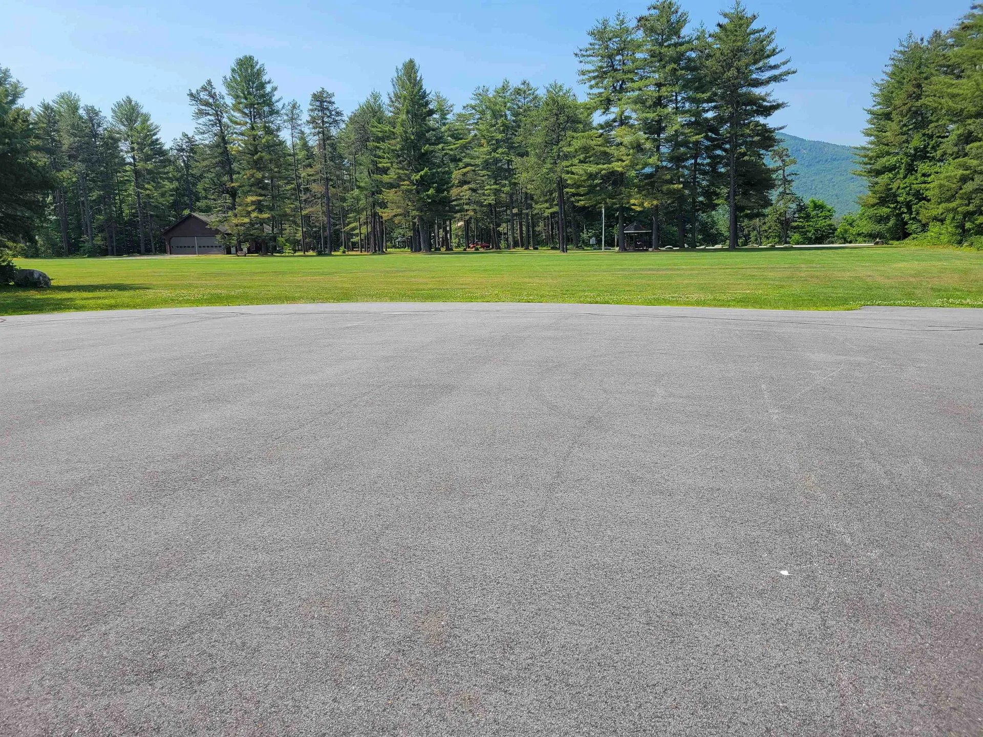 26 Logan Way Ossipee NH 03864