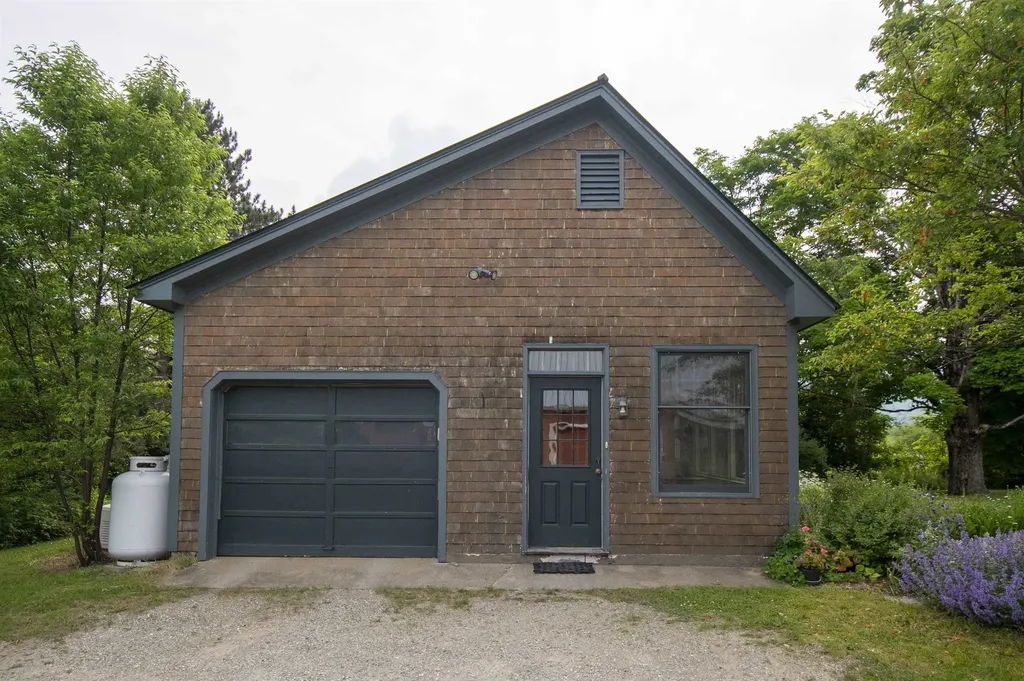 376 Grimes Road Lincoln VT 05443